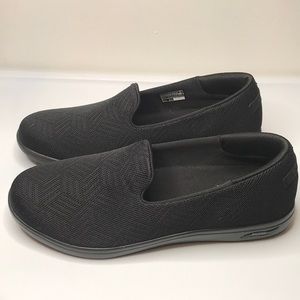 Skechers AirCooled Archfit Sneakers.